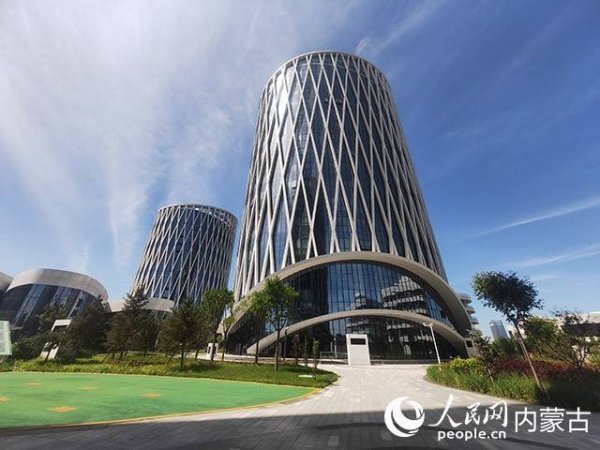 常盈股票 内蒙古和林格尔新区：打造绿色算力新高地 赋能人工智能新发展